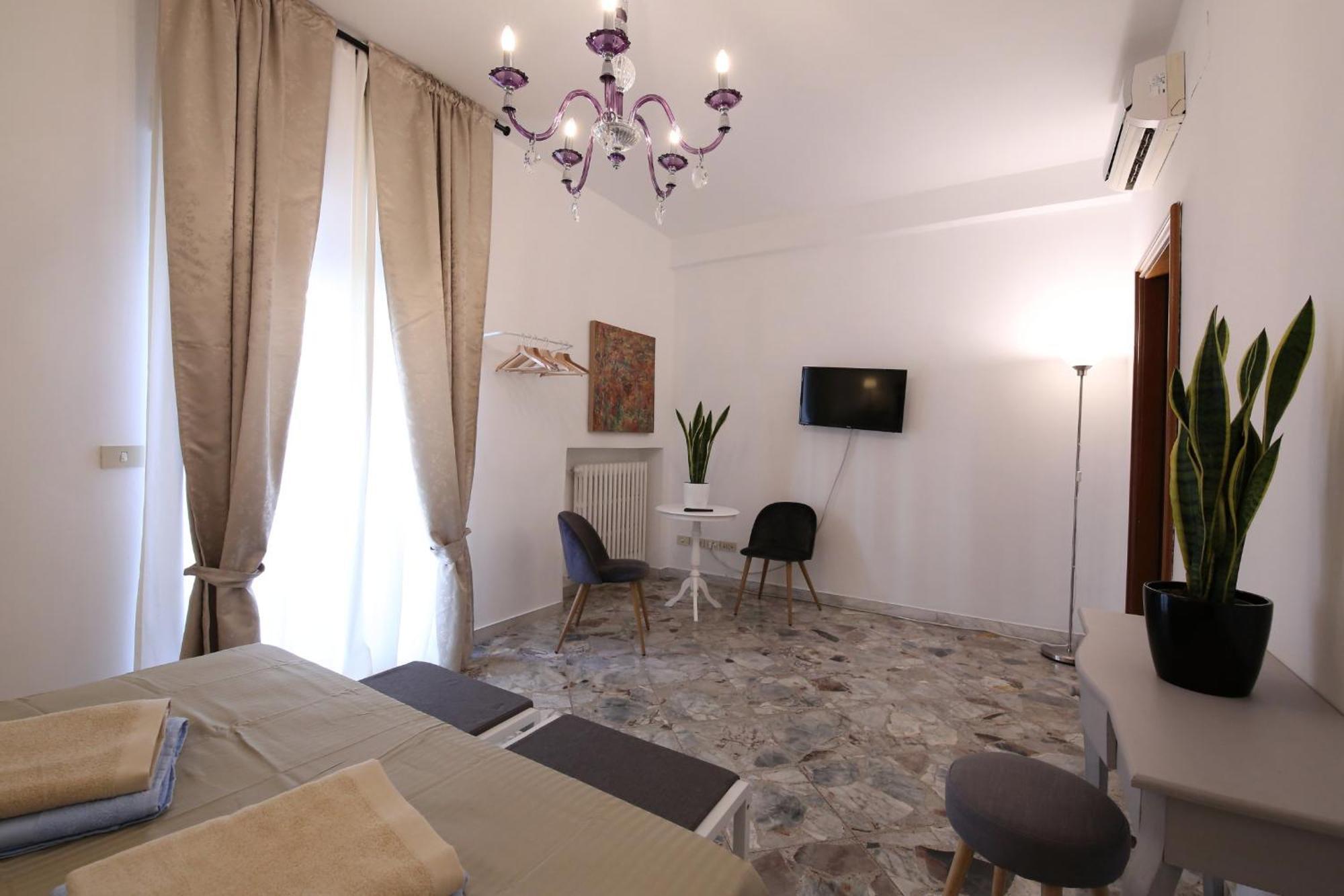 _ Cavour 156 & Savoia _ Gasthof Bari